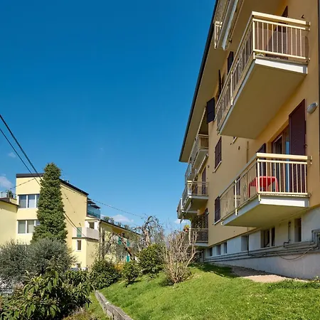 Dimora Dell'isola By Gardenjoy 아파트