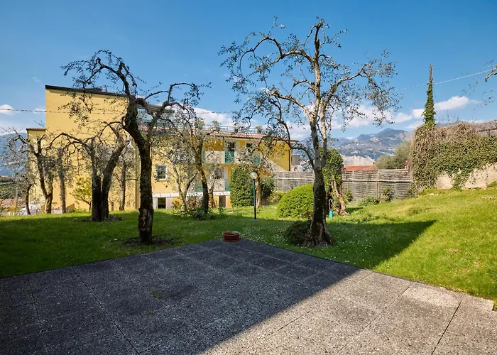 Dimora Dell'isola By Gardenjoy 아파트